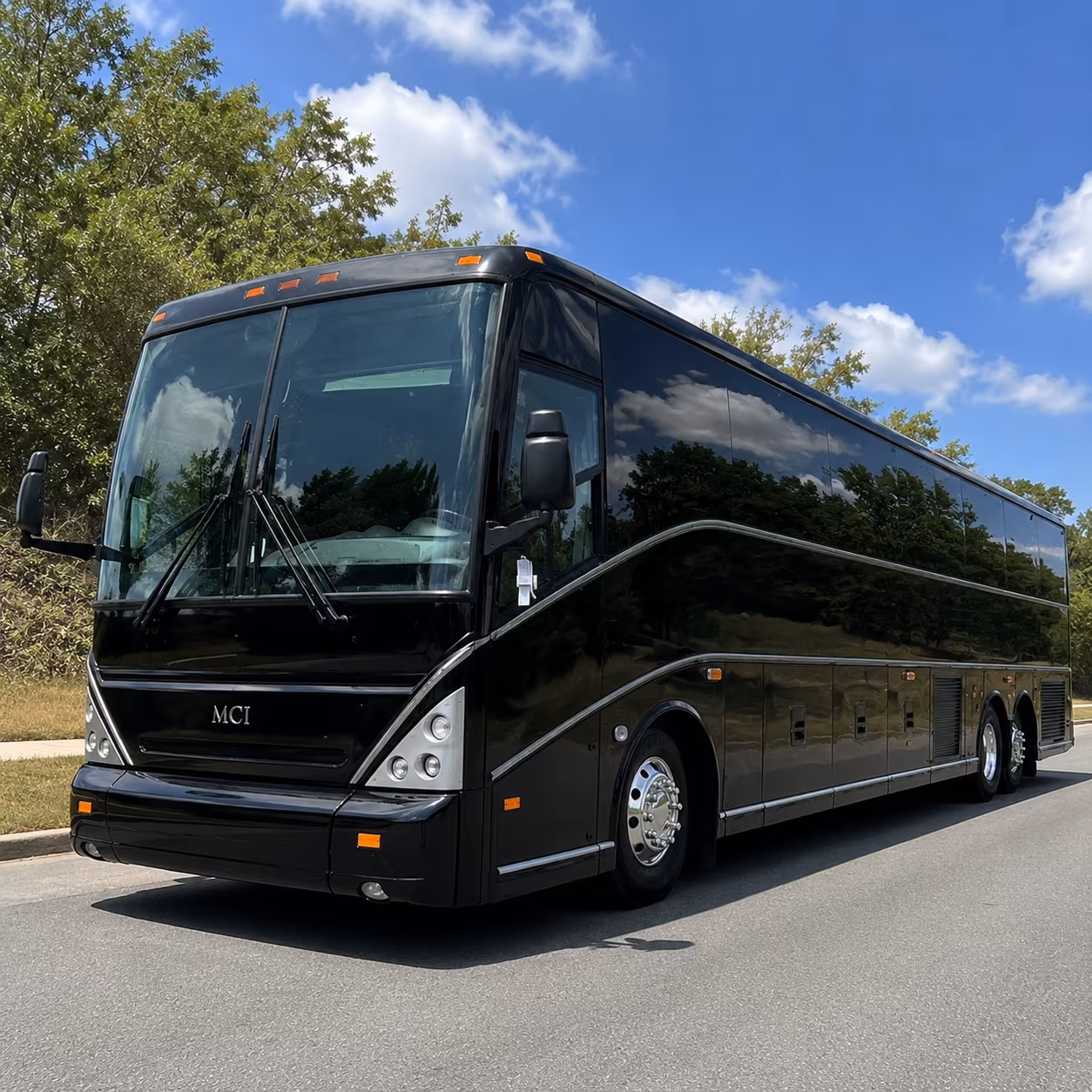 charter buses from east lansing to detroit chicago and every big ten city