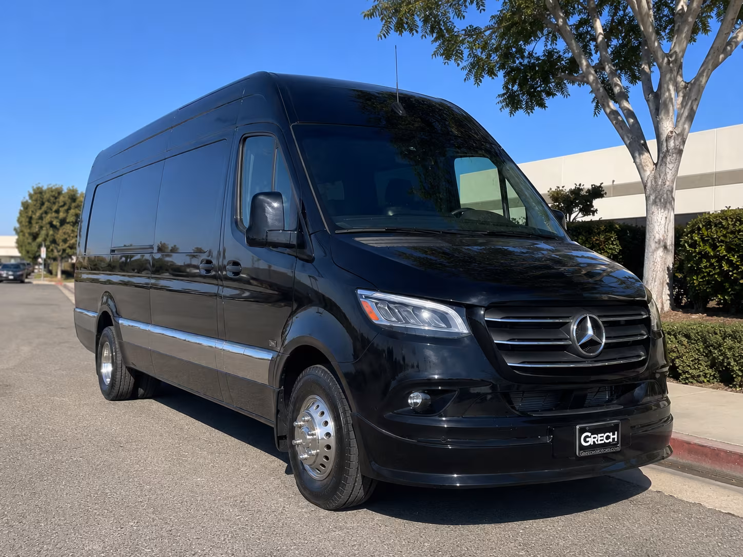 detroit airport transportation made easy