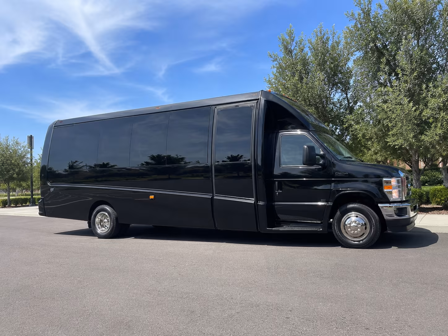 how the type of bus changes the price in east lansing michigan