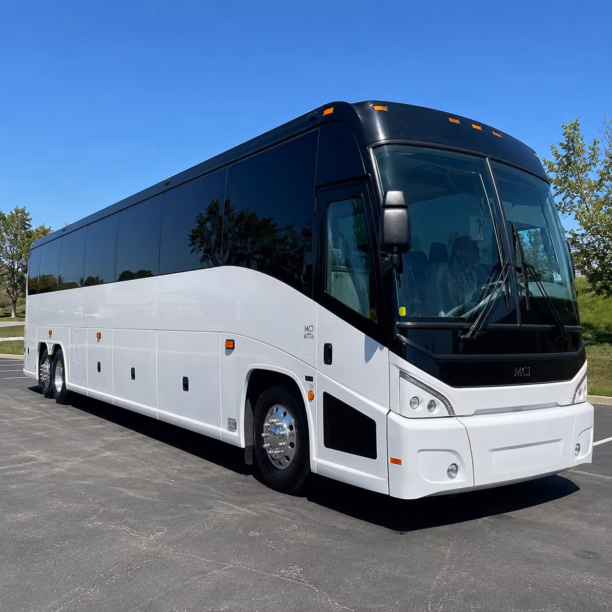 livonia conference shuttles and corporate bus rentals in livonia